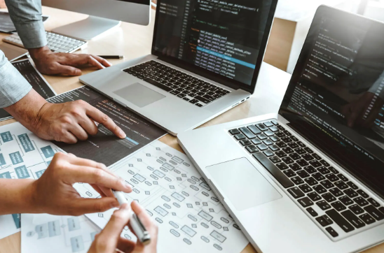Best Website Development Company in California for 2026: Why CreativeWebo Stands Out